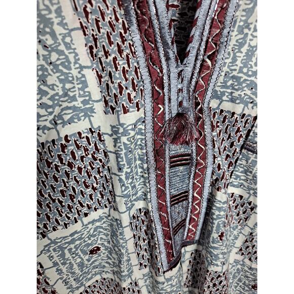 D.D. Africa Women's Geometric Embroidered Short Sleeve Blouse Size - Picture 3 of 8